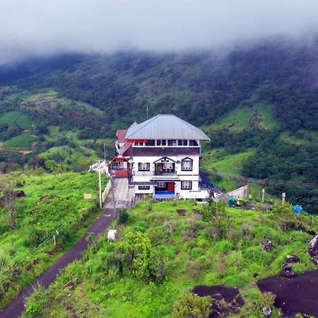 Blue Hills Resort 瓦加蒙 外观 照片