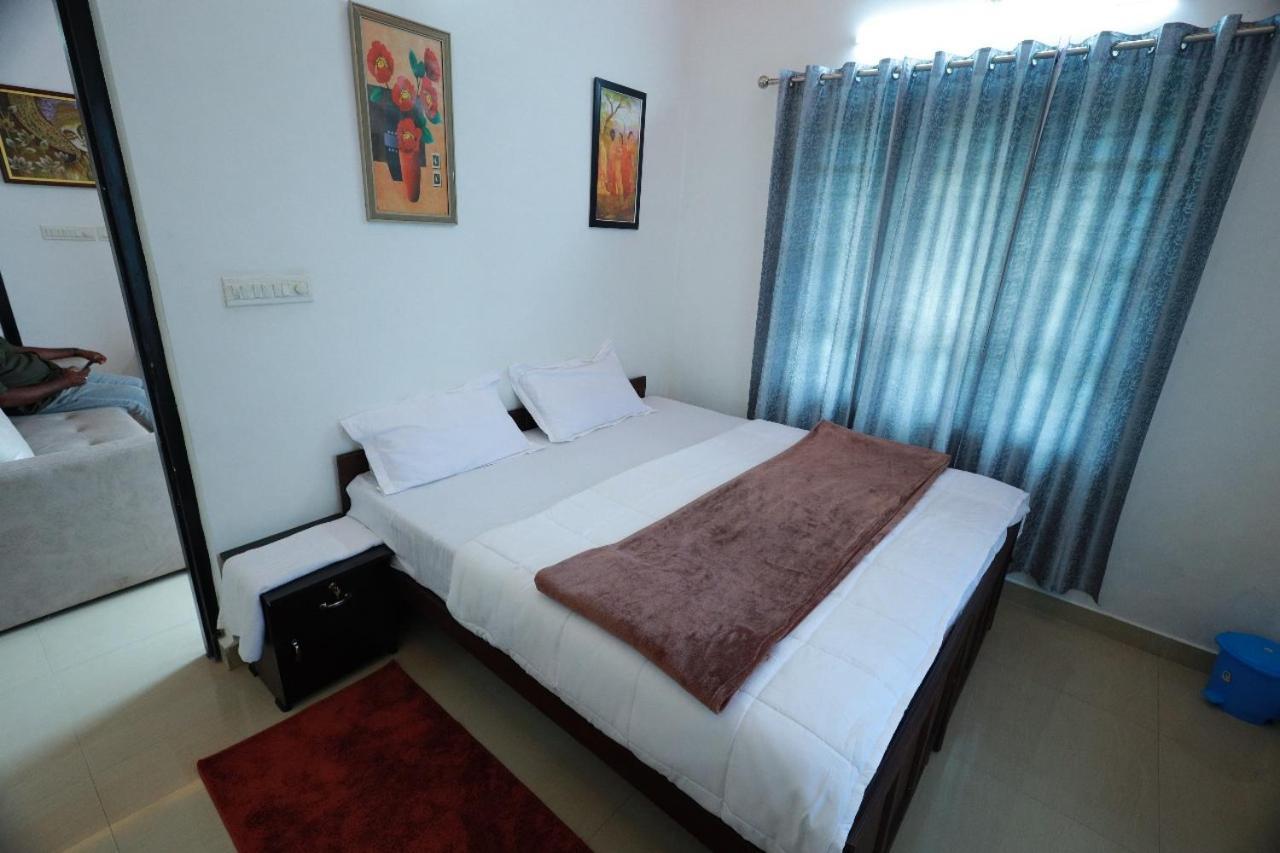 Blue Hills Resort 瓦加蒙 外观 照片